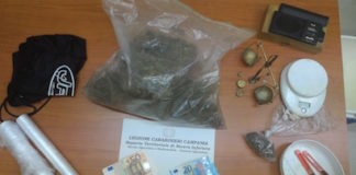 Angri: gestore pub trovato con un chilo di marjuana