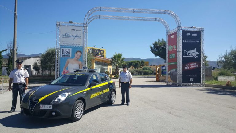 Pastorano: sigilli al polo fieristico, accertati abusi edilizi