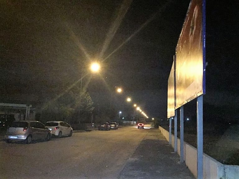 San Marcellino: torna la luce in via della Conciliazione, Colombiano: “Abbiamo mantenuto la promessa”