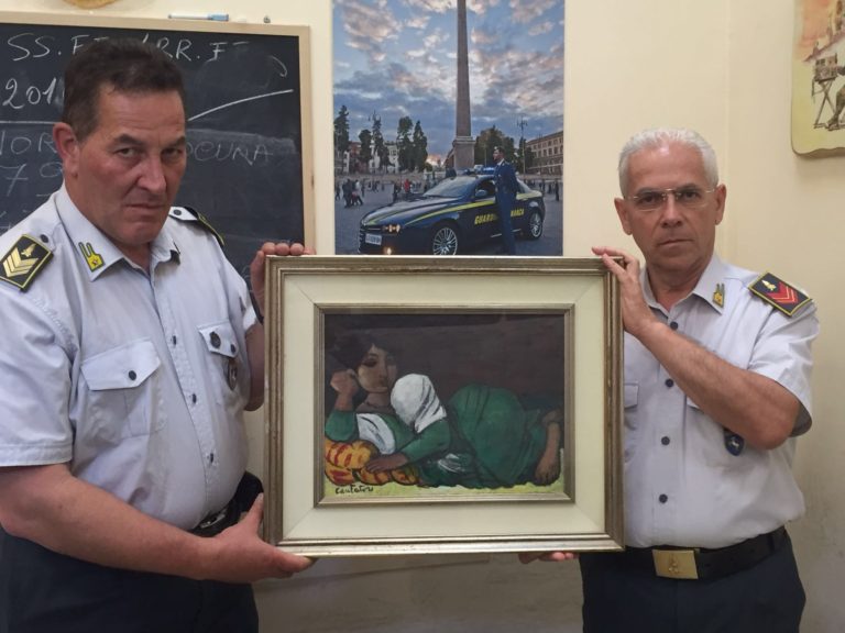 Tenta truffa spacciandosi per incaricato del MoMA di New York, incastrato 47enne di Marano