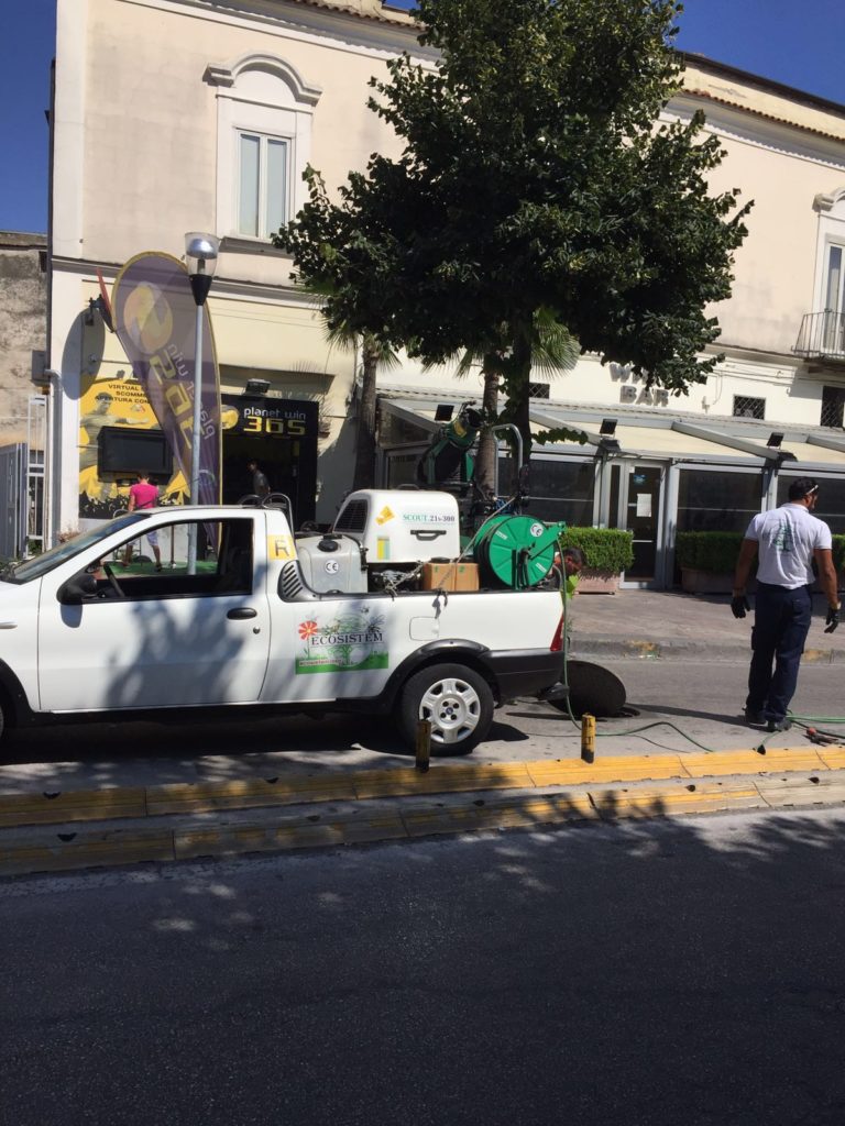 Aversa, proseguono gli interventi di deblattizzazione