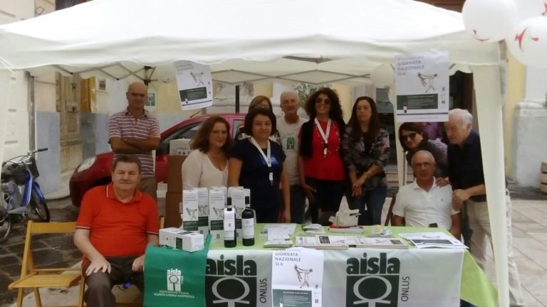 Il diluvio non ferma la lotta alla SLA:  successo per la raccolta fondi di AISLA Caserta