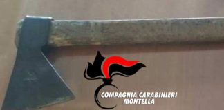 Montella: sorpreso con un’ascia nel bagagliaio