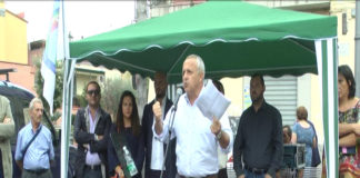 Sant’Arpino: il video integrale del comizio del sindaco Dell’Aversana tra problemi, bordate e speranze