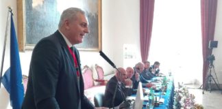 VIDEO – Agricoltura, a Caserta gli ‘Stati generali del sud’ con Phil Hogan. Caputo: tuteleremo produzioni Mezzogiorno