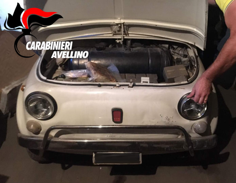 Coca e hashish per 2 milioni di euro, scatta sequestro in Irpinia. Erano nascoste in un’auto