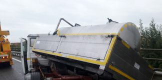 Lusciano. incidente a cisterna con 2000 litri di grasso animale