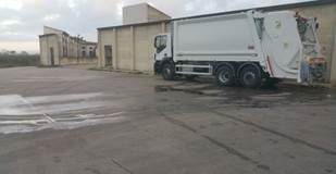 Parete, ancora percolato vicino al cimitero: scatta denuncia