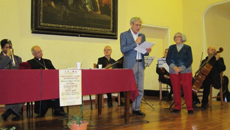 VIDEO – Aversa, Festa dei Popoli: consegnato i premi del concorso letterario