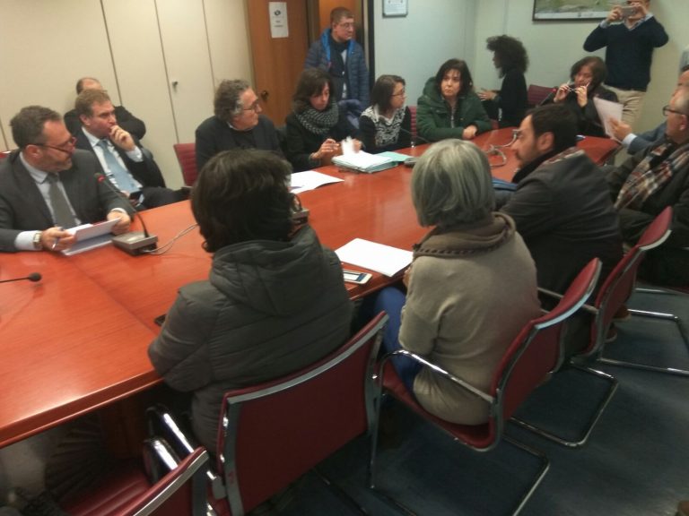 VIDEO – Ecotransider,  dirigente regionale  si ricorda di essere dimissionario: nulla di fatto in commissione ambiente