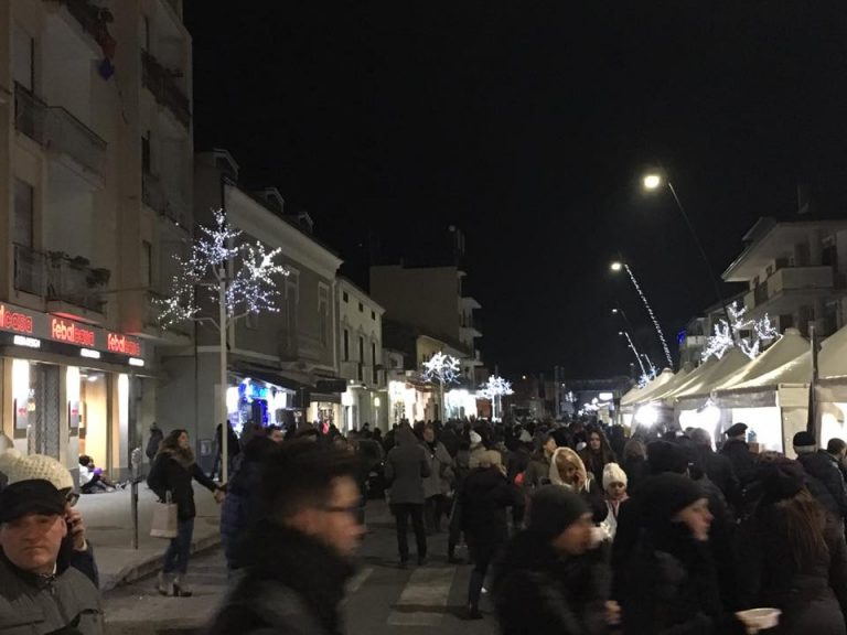Casapulla: migliaia in strada per la Notte dell’Appia