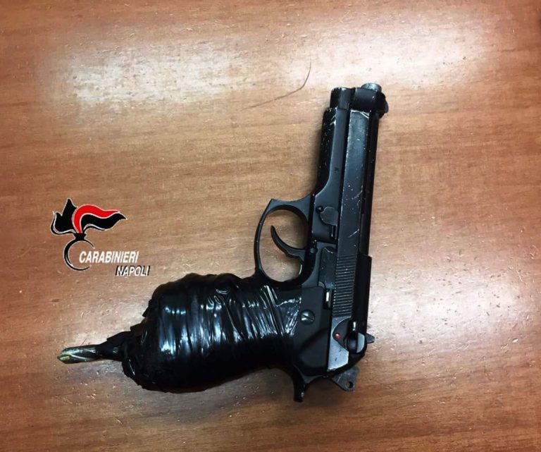 Qualiano: rapina Rolex Co  pistola modificata,  aggiunta punta trapano per sfondare finestrino