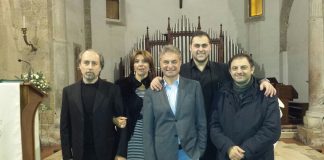Aversa, successo per il recital di musica e poesie “Il respiro delle nuvole”