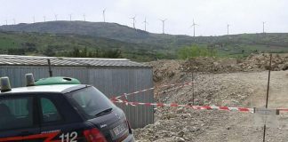 Rifiuti usati per livellare li terreno, tre denunciati in Irpinia