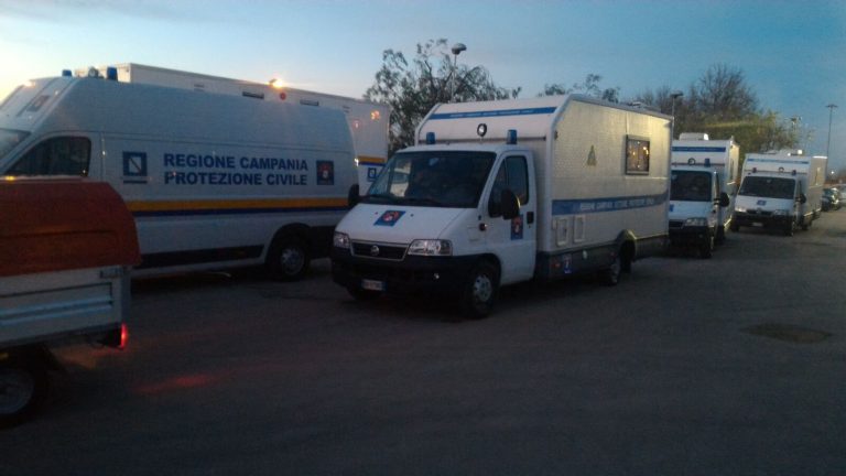 Emergenza neve al centro Italia, parte colonna mobile Protezione civile regionale