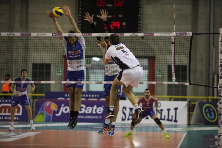 Volley, la Sigma apre li nuovo anno con un secco 3-0