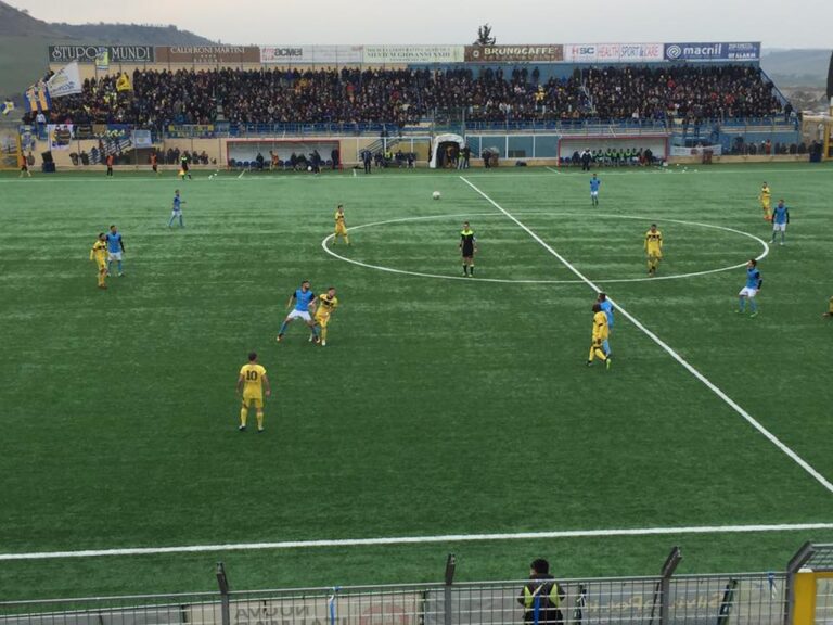 Serie D. L’Agropoli perde 4-0 a Gravina nonostante alcuni segnali di ripresa
