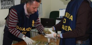 Marcianise: arrestato trafficante eroina, sequestrato 1 kg di stupefacente