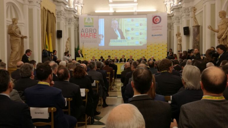 Agromafie: rapporto Coldiretti – Eurispes: rischio business delle cosche