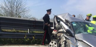 FOTO – Terribile incidente sulla Nola – Villa Literno, traffico in tilt