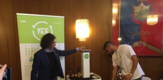 Caserta, presentato ‘Sbriciola’: macchinario per triturare il vetro