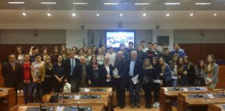 Ragazzi in aula, il Vanvitelli di Lioni con D’Amelio e Iannace