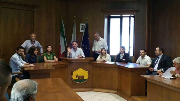 Macerata, ok del consiglio a rinegoziazione mutui