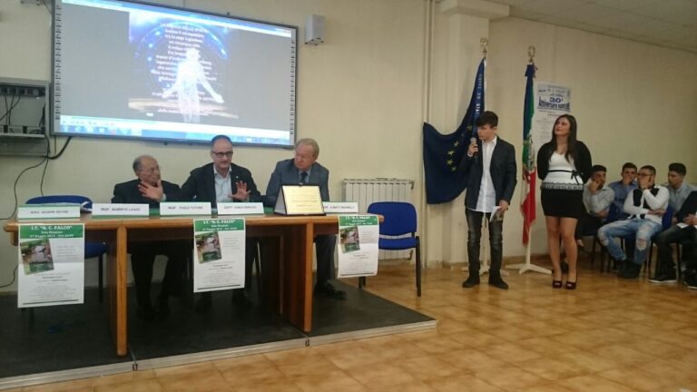 Capua: Frammenti lirici…la Poesia è giunta al Falco