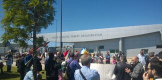 No alla guerra, corteo e presidio alla Base Nato a Lago Patria