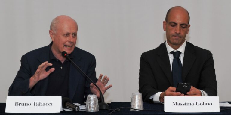 Golino: il centro ora può uscire dal circolo vizioso che lo vede schiacciato dai poli, ma non può costituirsi senza regole serie.