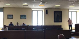 Aversa, maggioranza in fuga dal. Consiglio: l’opposizione vuole la testa di Bisceglia