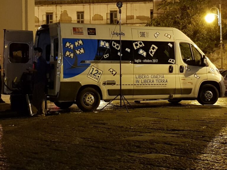 Aversa, successo per la tappa del Festival dell’Impegno Civile