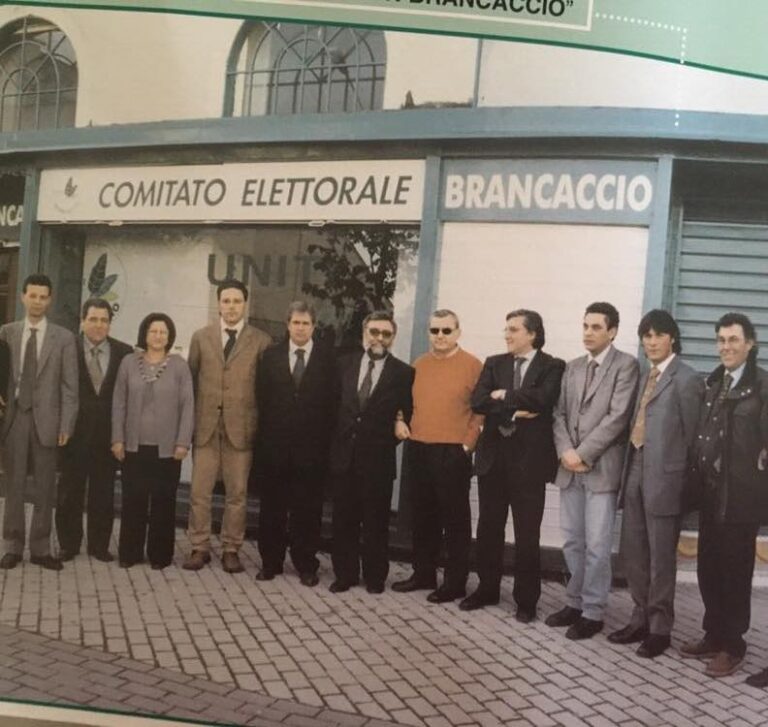 L’INCHIESTA “Sacco” di Orta di Atella, tutti i nomi di chi diede il via al boom edilizio: il “partito dei tecnici” si formò nel 1998 dopo l’approvazione del Prg