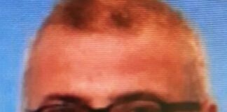 VIDEO E FOTO Tragedia nel Parco Ruvit ad Orta di Atella, un uomo precipita dal quarto piano della sua casa: ipotesi suicidio