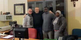 LA VIDEO INTERVISTA Sant’Arpino, due bambini africani ricevono la cittadinanza italiana. Bravo sindaco Dell’Aversana, è un atto di grande civiltà
