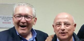 Gricignano, bando per dirigente area tecnica. Il dinosauro Moretti tragicomico: pretende di impartire lezioni di legalità al commissario prefettizio. Aquilante era il vicesindaco del fratello gemello?