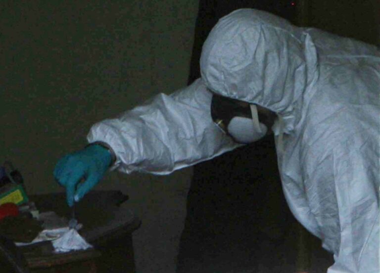 Donna brutalmente assassinata in Campania, era nella sua casa: “sparite” tutte le prove