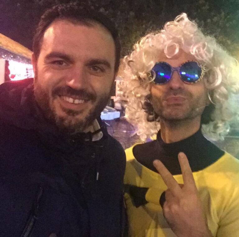 FOTO SHOCK Orta di Atella, cenetta romantica tra Villano e Indaco: il promotore di Noi Ortesi chiede la candidatura alle provinciali ma il sindaco sceglie D’Ambrosio. Interviene Roseto con l’amante. E la first lady prende a schiaffi il primo cittadino