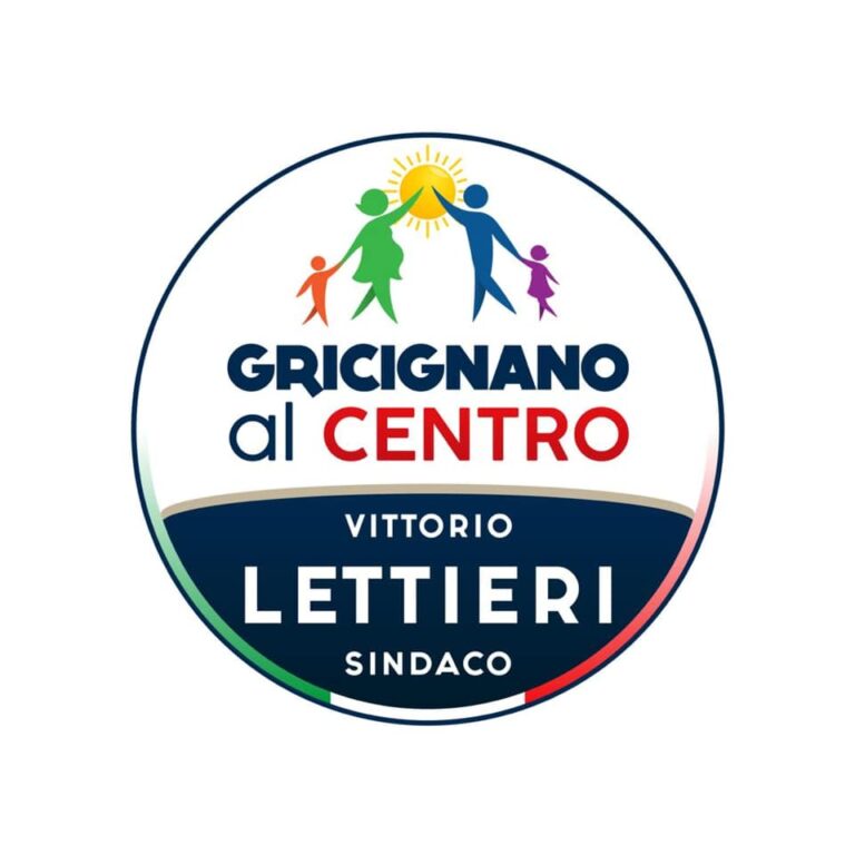 La genialata di Vittorio Lettieri, la sua lista si chiamerà Gricignano al centro: “Ecco il simbolo, siamo una famiglia che tutela solo gli interessi della collettività”. La prossima volta prometterà “più pilu pe’ tutti”