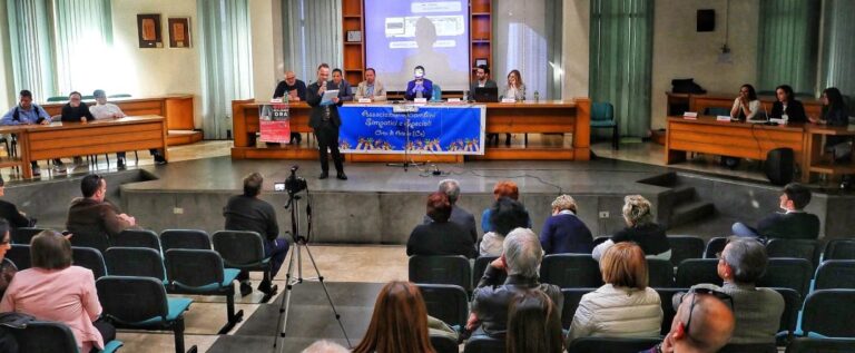 FOTO Orta di Atella, “Stop al bullismo ora”: gli amministratori comunali snobbano l’iniziativa promossa dall’associazione “Bambini simpatici e Speciali”