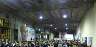 VIDEO INTERVISTA Europee, in migliaia alla chiusura della campagna elettorale di Caputo: “Andiamo a vincere”