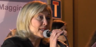 VIDEO INTERVISTA Carinaro nel cuore, Dell’Aprovitola: “Lista composta da molte donne, uomini esperti e giovani”. Poi sferza Affinito: lo “scarto” dei miei avversari