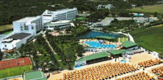 FOTO GranSerena Hotel di Torre Canne, una vacanza da sogno: l’arma in più è il magnifico team di animazione