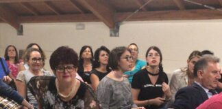 Cesa, nasce il comitato “Il quartiere come bene comune”. Confronto su rifiuti e roghi tossici, presente anche il sindaco Guida