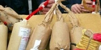 Blitz della Gdf a Salerno, sequestrate oltre tre tonnellate di fuochi d’artificio illegali