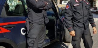 Blitz dei carabinieri a Lusciano, colpo al clan di camorra: catturato il fratello latitante del boss Nicola Sautto