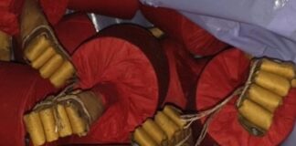 Botti illegali, quasi 200 pezzi di fuochi d’artificio vietati nascosti in garage: ai domiciliari 72enne di Ercolano