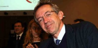 Comunali Napoli, Manfredi detta la linea: “Niente tasse e lotta all’evasione”. E sulle alleanze confronto anche con i ‘dissidenti’ dei ‘5 Stelle’