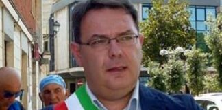 Cesa, archiviato il procedimento per falso a carico del sindaco Guida: “Consiglio ai miei accusatori di studiare la Costituzione”