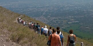 Turismo in Campania, record di visite sul Vesuvio e ad Ercolano: numeri in salita rispetto al 2018